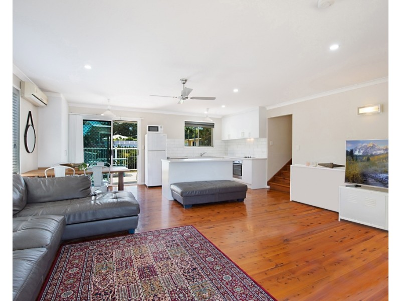 18 Cabarita Avenue, Tugun QLD 4224