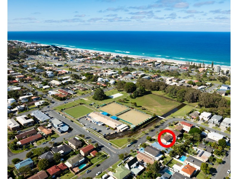 18 Cabarita Avenue, Tugun QLD 4224