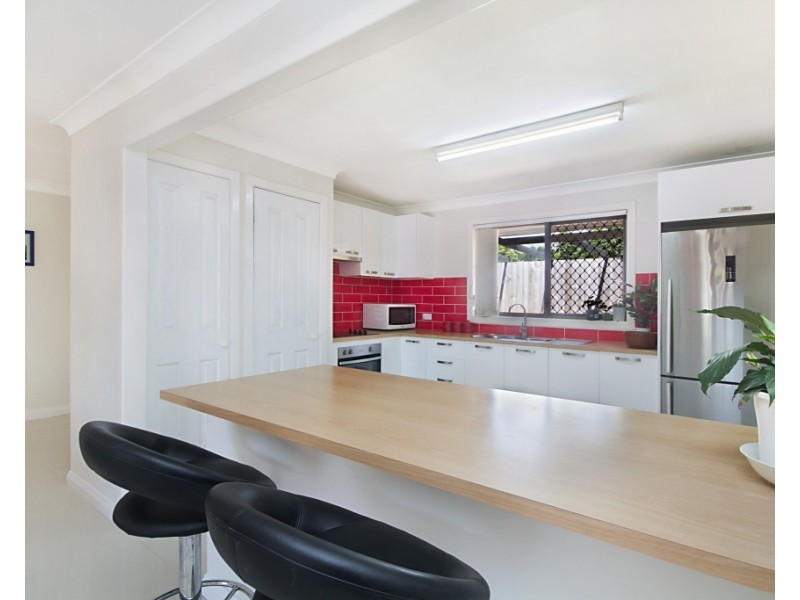 2/17 Blundell Blvd, Tweed Heads South NSW 2486