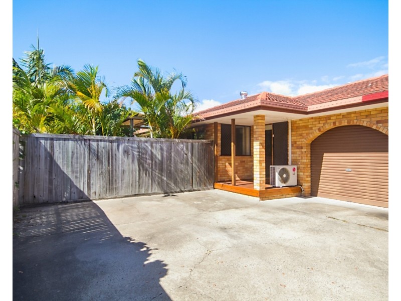2/17 Blundell Blvd, Tweed Heads South NSW 2486