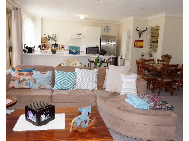 6/5 Clancy Court, Tugun QLD 4224