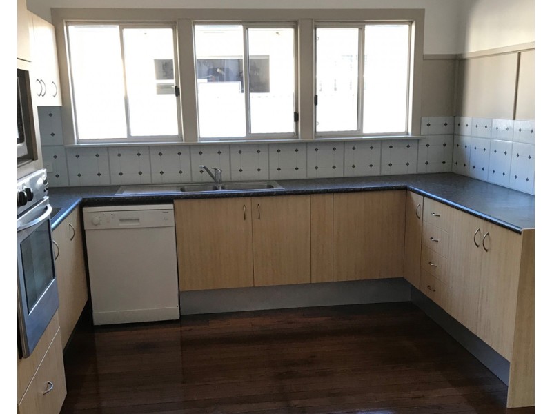 15 Appel St, Kirra QLD 4225