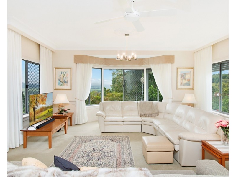 8 Balfours Road, Terranora NSW 2486