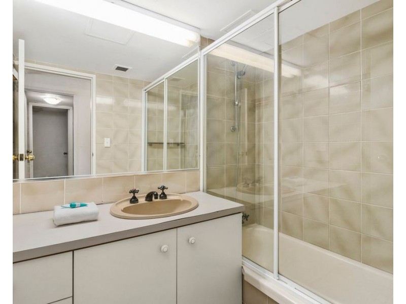 31/387 Golden Four Drive, Tugun QLD 4224