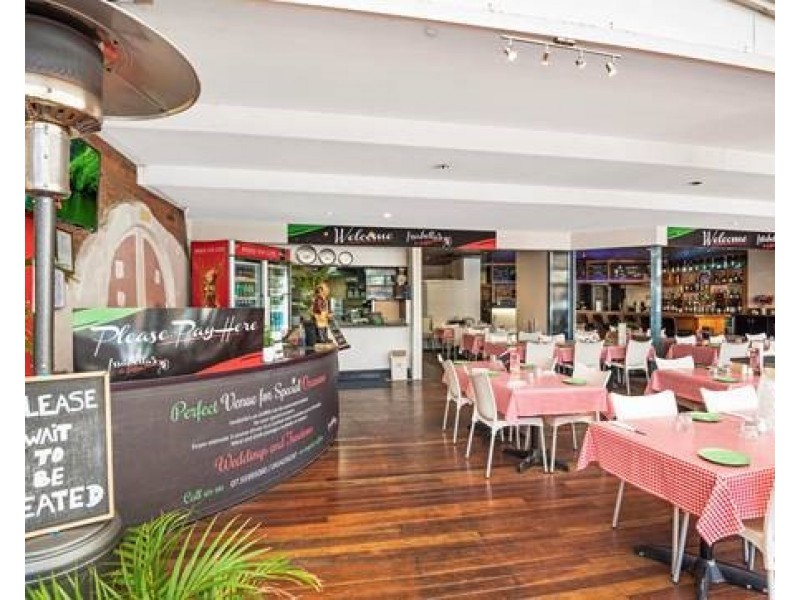 12&13/99 Griffith Street, Coolangatta QLD 4225