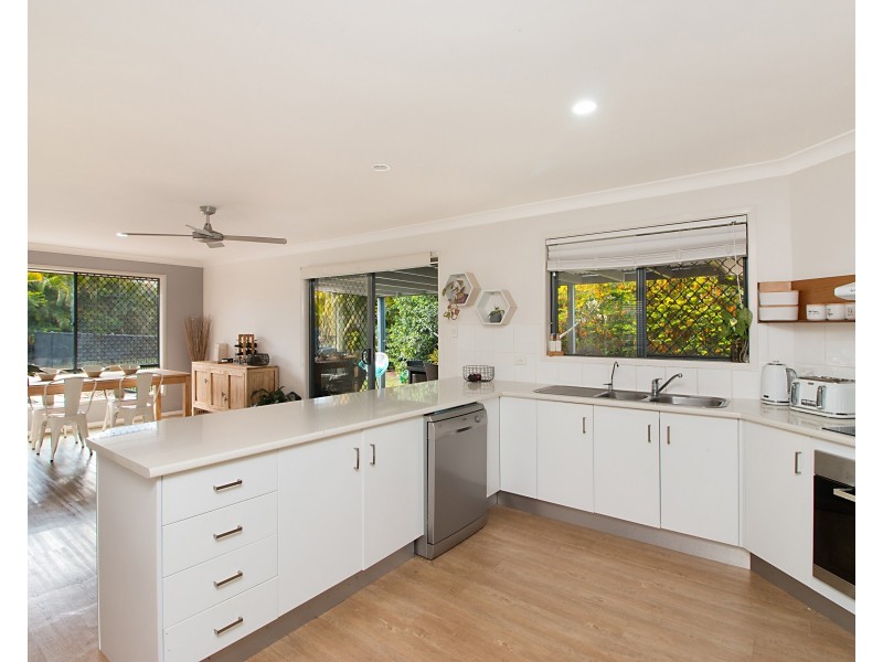 3 Cook Crescent, Tweed Heads South NSW 2486