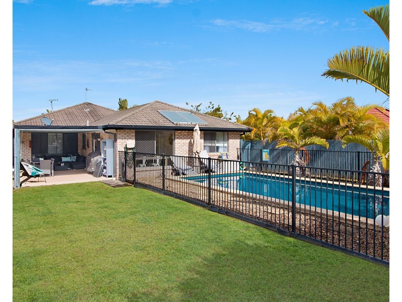 3 Cook Crescent, Tweed Heads South NSW 2486