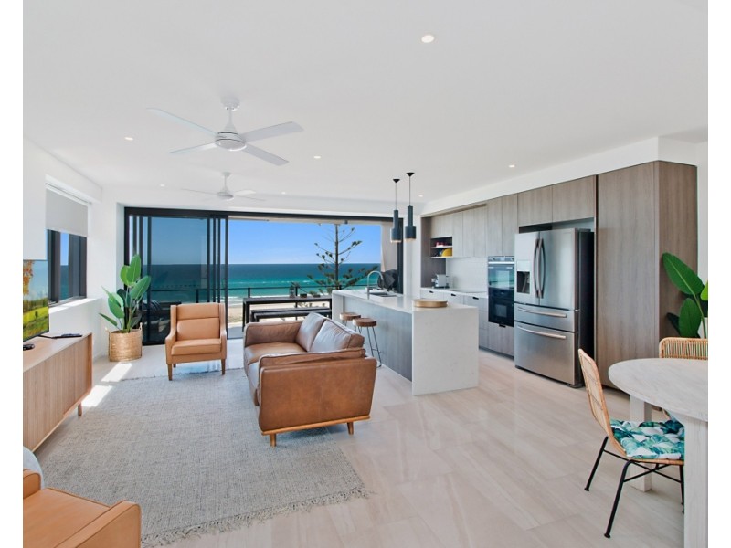 701/106 Pacific Parade, Bilinga QLD 4225