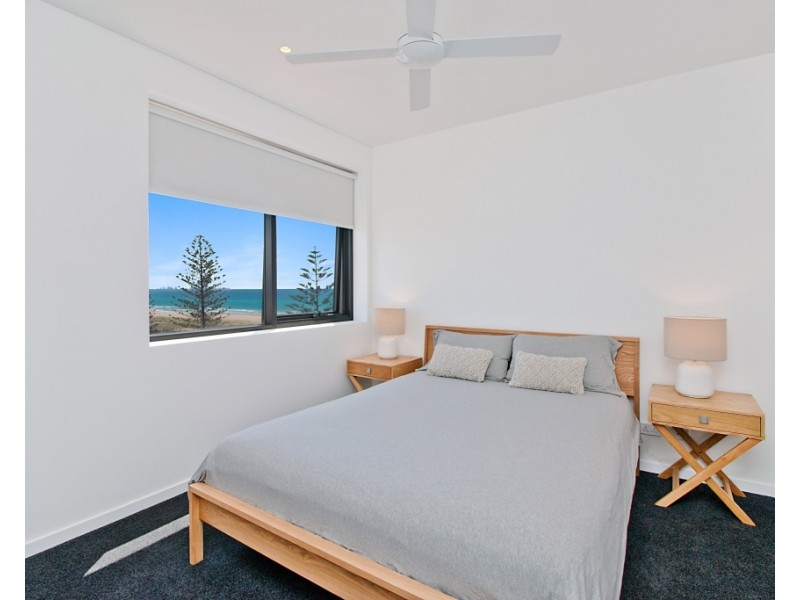 701/106 Pacific Parade, Bilinga QLD 4225