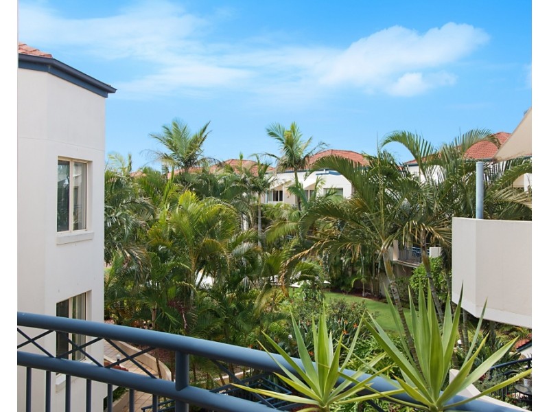 54/437 Golden Four Drive, Tugun QLD 4224