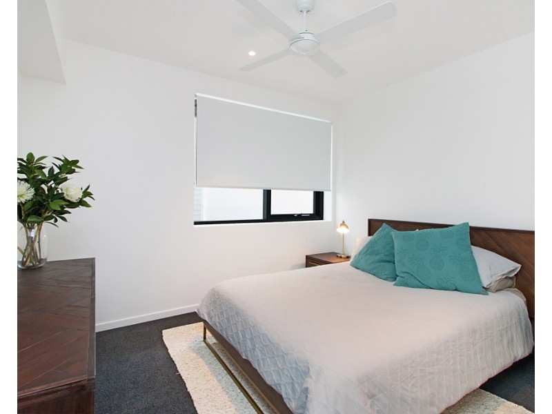 201/106 Pacific Parade, Bilinga QLD 4225