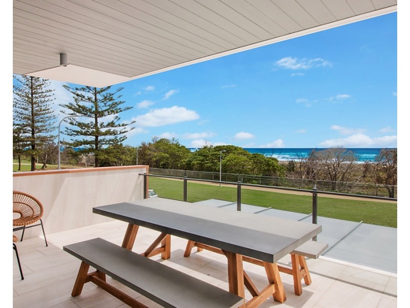 201/106 Pacific Parade, Bilinga QLD 4225