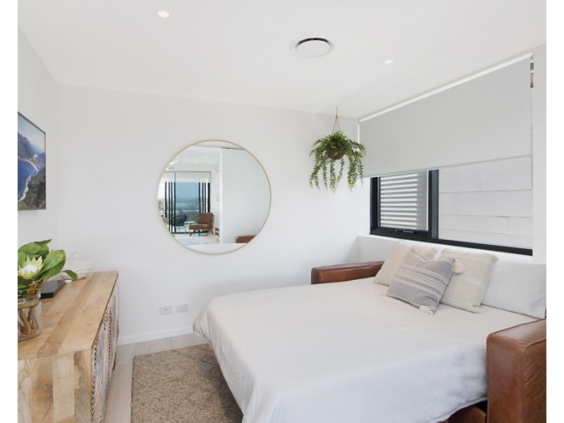 201/106 Pacific Parade, Bilinga QLD 4225