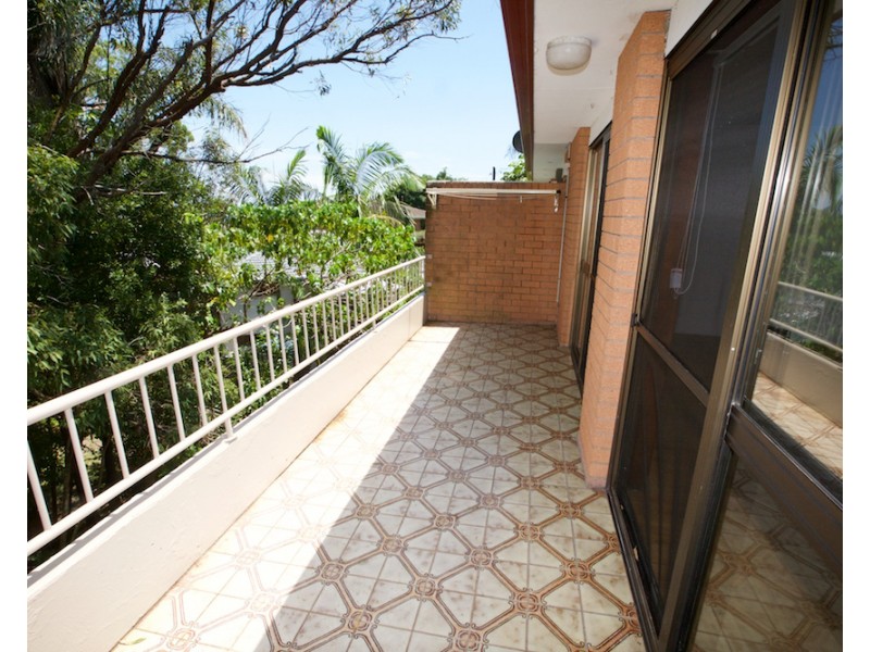 8/47 Rutledge Street, Coolangatta QLD 4225