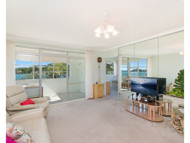 10/15-17 Ivory Crescent, Tweed Heads NSW 2485