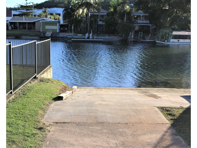 62 Jacaranda Avenue, Tweed Heads West NSW 2485