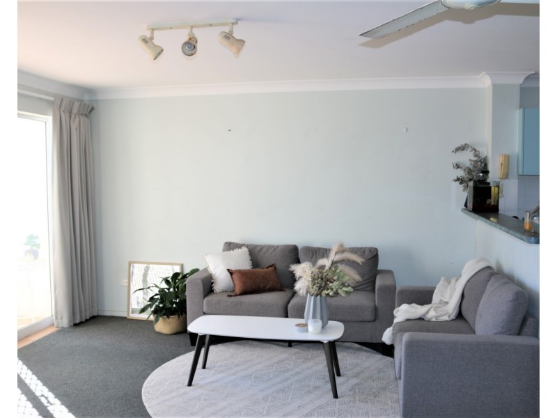 24/102-112 Musgrave Street, Kirra QLD 4225