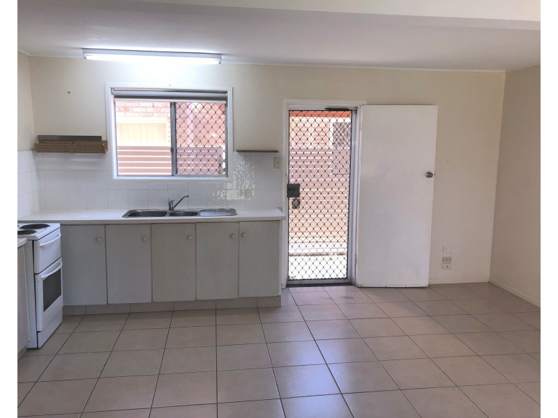 2/11 Wyberba Street, Tugun QLD 4224