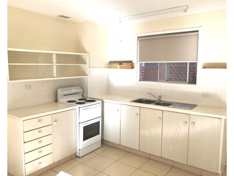 2/11 Wyberba Street, Tugun QLD 4224