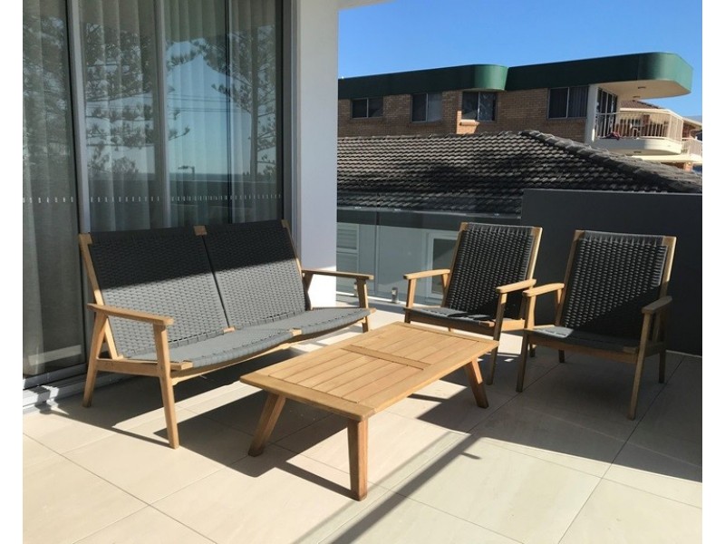 4/174 Pacific Parade, Bilinga QLD 4225