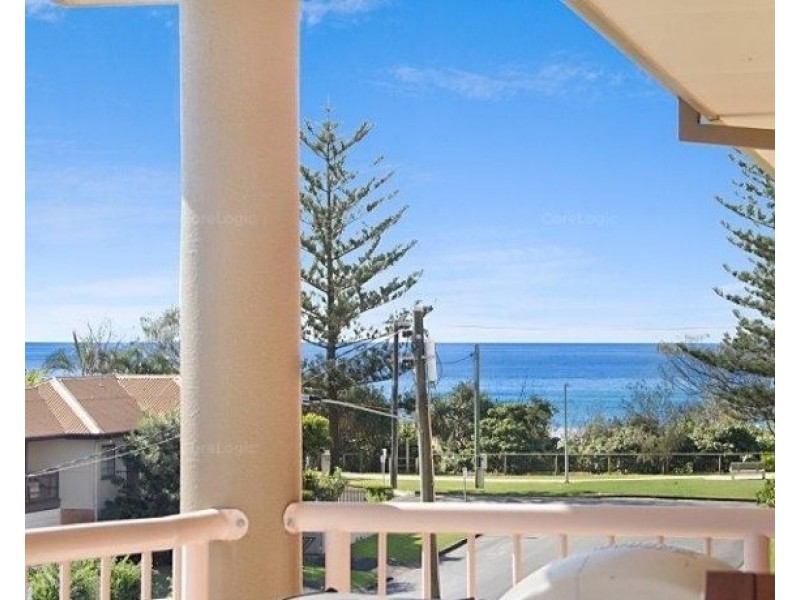 4/125 Golden Four Drive, Bilinga QLD 4225