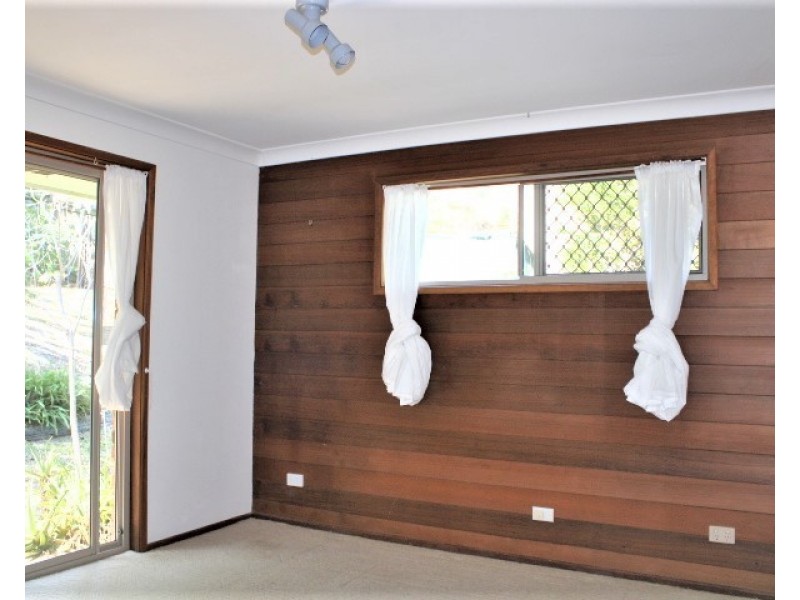 12 Dinjirra Court, Tugun QLD 4224