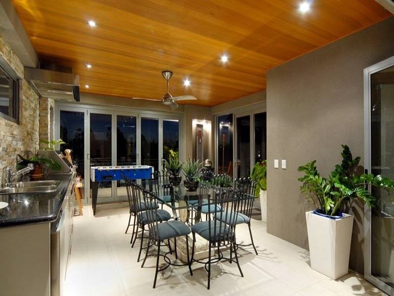 25 Vestia Walk, Stirling WA 6021