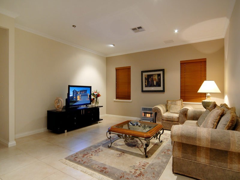 5 Sandrigo Way, Stirling WA 6021