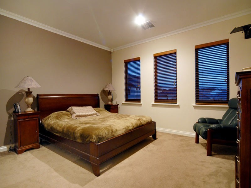 5 Sandrigo Way, Stirling WA 6021