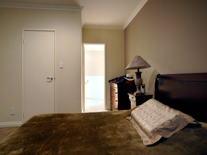 5 Sandrigo Way, Stirling WA 6021