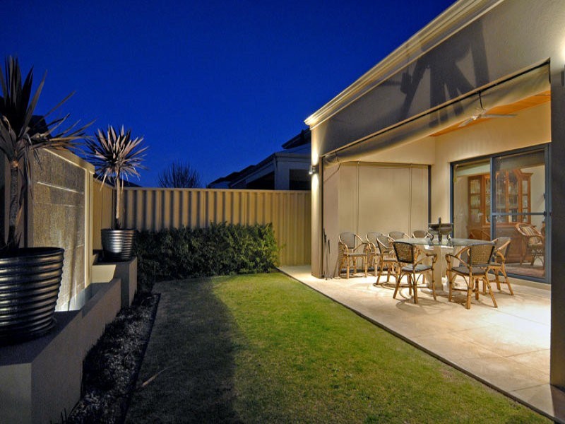 5 Sandrigo Way, Stirling WA 6021