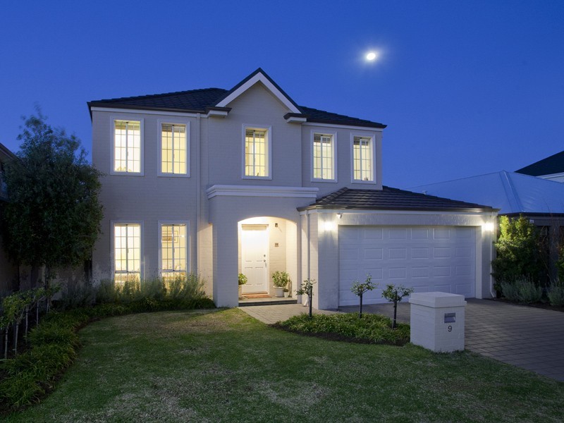 9 Sandrigo Way, Stirling WA 6021