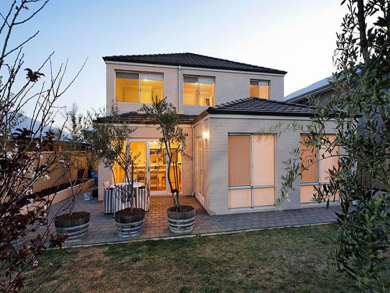 9 Sandrigo Way, Stirling WA 6021