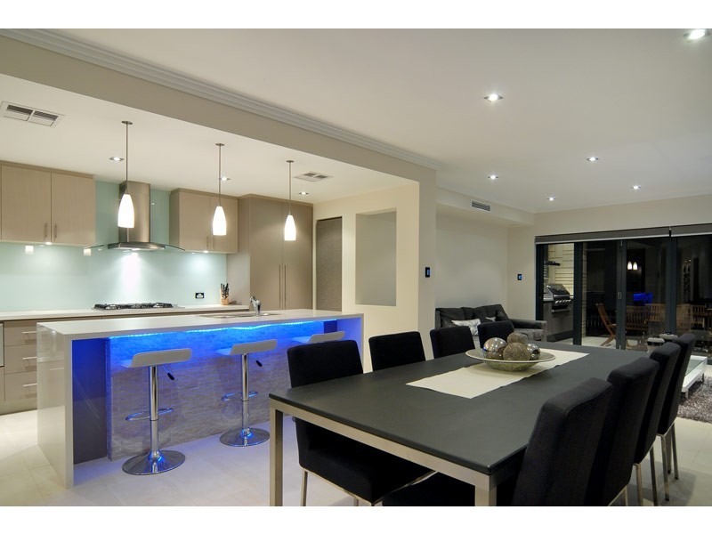 101 Roselea Boulevard, Stirling WA 6021