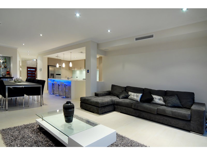 101 Roselea Boulevard, Stirling WA 6021