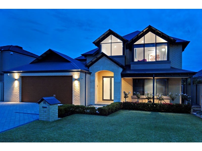 14 Heliconia Turn, Stirling WA 6021