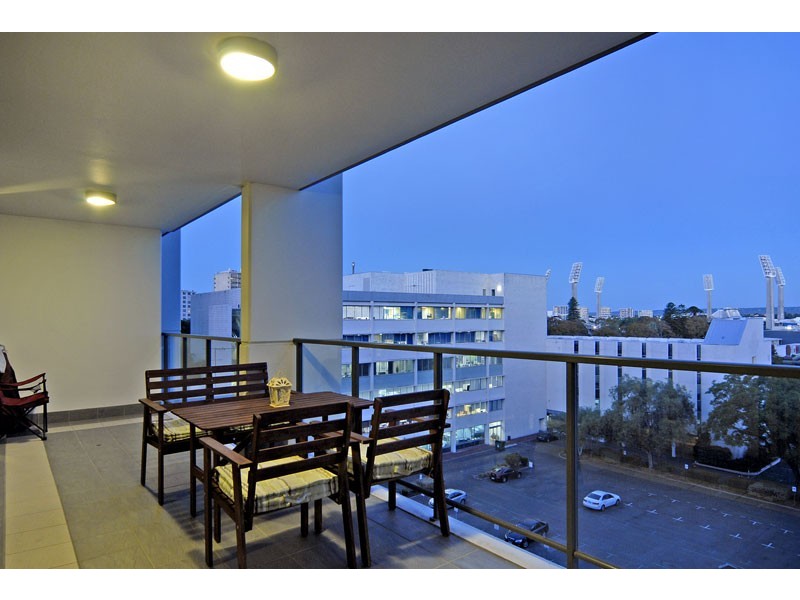 50/118 Adelaide Terrace, East Perth WA 6004