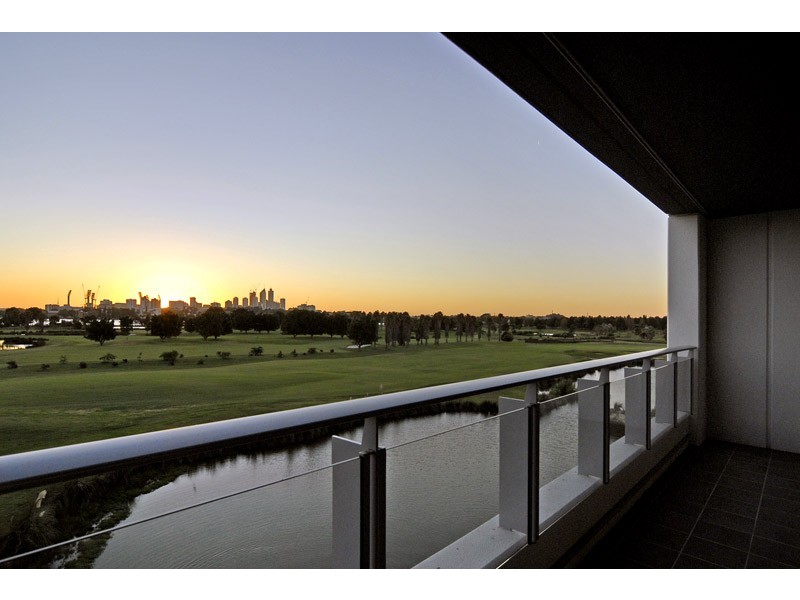 2/39 Bow River Circuit, Burswood WA 6100