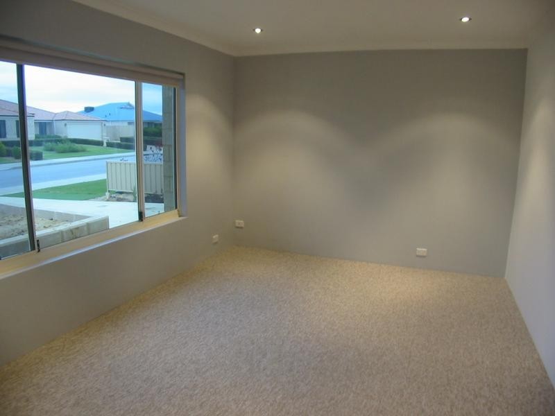 58 Dumbarton Road, Canning Vale WA 6155