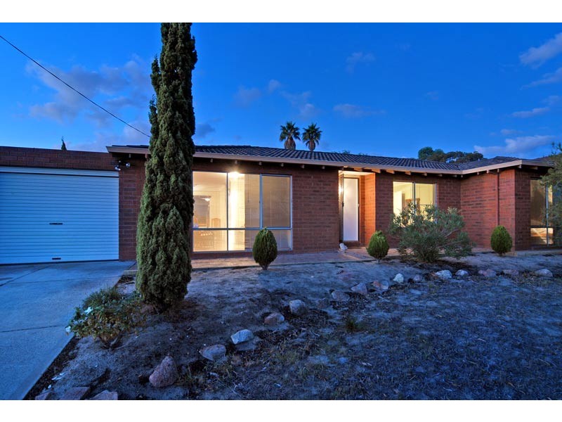 4 Nekaya Way, Duncraig WA 6023
