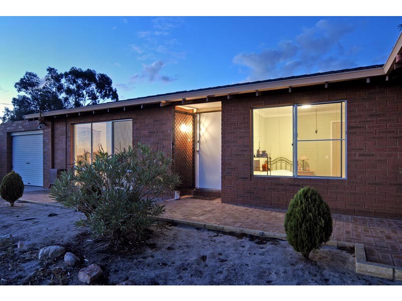 4 Nekaya Way, Duncraig WA 6023