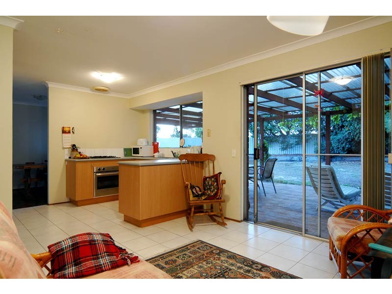 4 Nekaya Way, Duncraig WA 6023