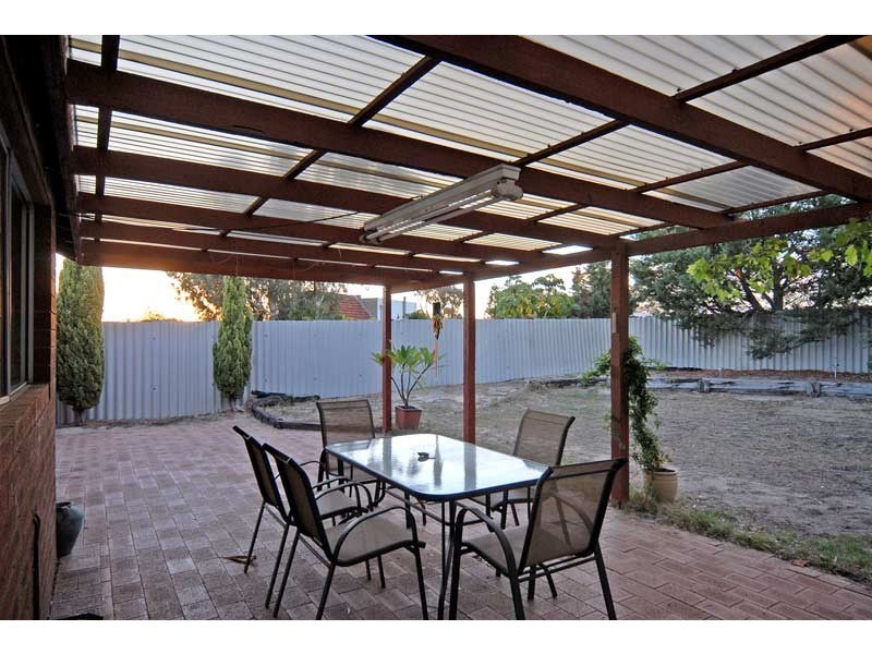 4 Nekaya Way, Duncraig WA 6023