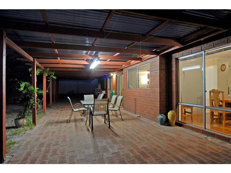 4 Nekaya Way, Duncraig WA 6023