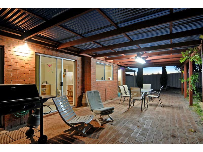 4 Nekaya Way, Duncraig WA 6023
