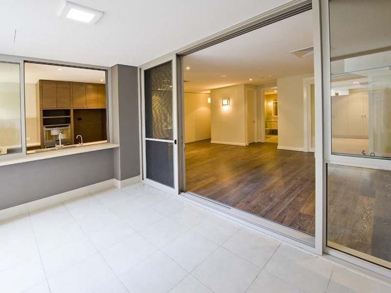 111/40 Saint Quentins Avenue, Claremont WA 6010