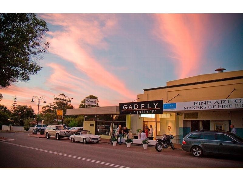 8B Alexander Road, Dalkeith WA 6009