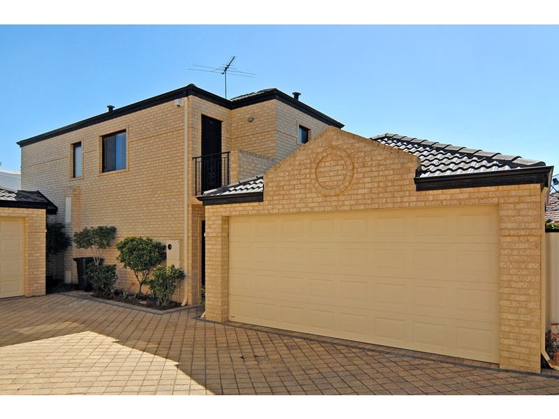 4/57 Latrobe Street, Yokine WA 6060