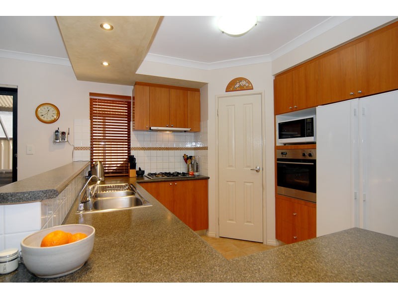4/57 Latrobe Street, Yokine WA 6060