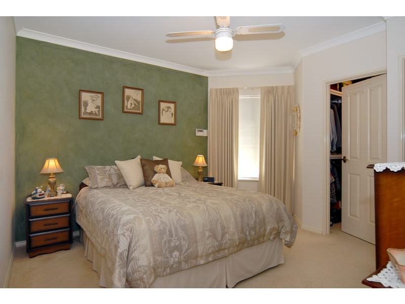 4/57 Latrobe Street, Yokine WA 6060